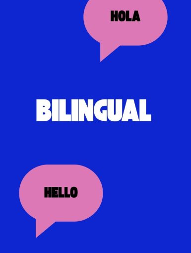 Ein Symboldbild mit blauem Hintergrund. Darauf sind zwei rosafarbene Sprechblasen zu sehen. In beiden steht "Hallo" aber in einer jeweils anderen Sprache. In der Mitte der Grafik und zwischen den zwei Sprechblasen steht "Bilingual".