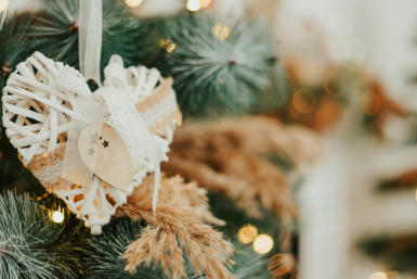 Auf der ganzen Welt wird Weihnachten mit unterschiedlichen Traditionen gefeiert. c Pexels